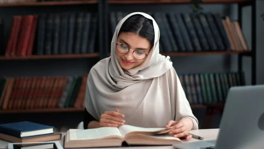 دراسة الماجستير في الامارات للأردنيين